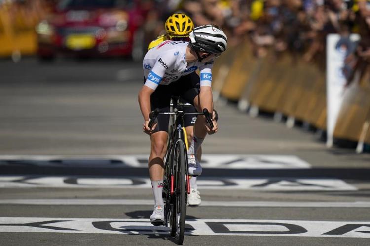 Rodriguez wins big Alpine stage as Pogacar and Vingegaard lock horns again for Tour stalemate