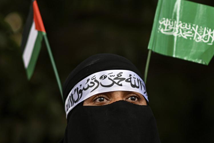 Some 100,000 rally against Israel in Bangladesh's capital