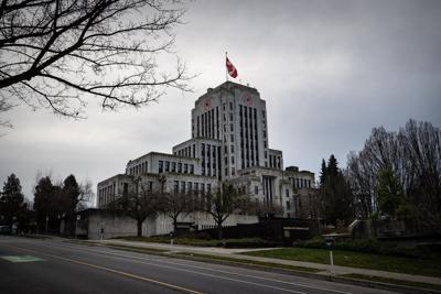 City cut polling places and staff for Vancouver vote defined by long waits: report