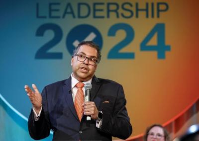 'Politics in full sentences:' Nenshi returns to public life as leader of Alberta NDP