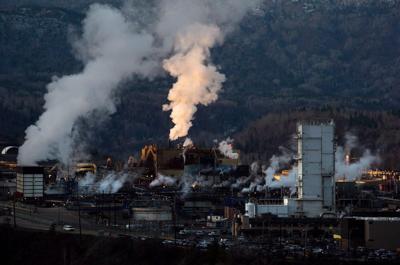 Ottawa to invest up to $400 million in Teck critical minerals smelter in B.C.