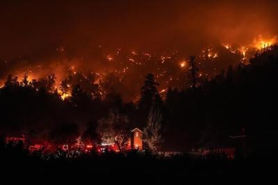 Weekend progress made against Southern California wildfires