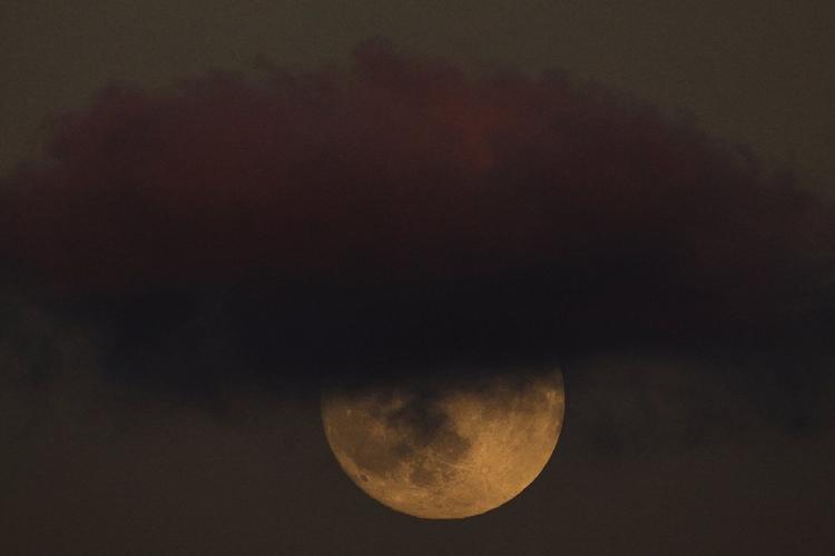 Photos of October's supermoon: A stunning start to a trio of celestial events