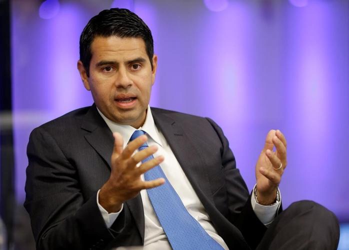 Outside roles by NBC's Conde, others reveal a journalism ethics issue: being paid to sit on boards