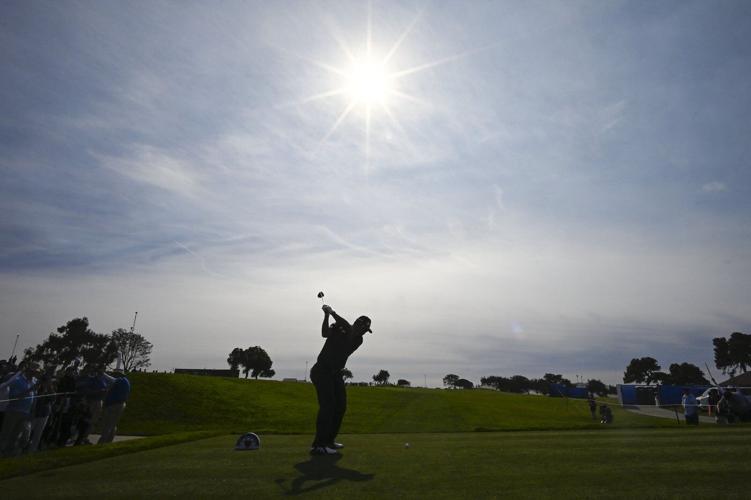 Ludvig Aberg cards an opening-round 63 for a 2-shot lead at the Farmers Insurance Open