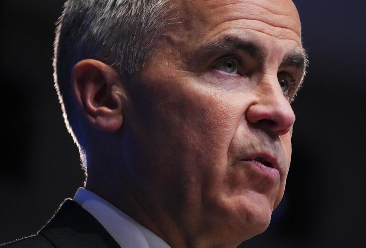 Carney set to meet with cabinet to weigh response to Trump's 35% tariff threat