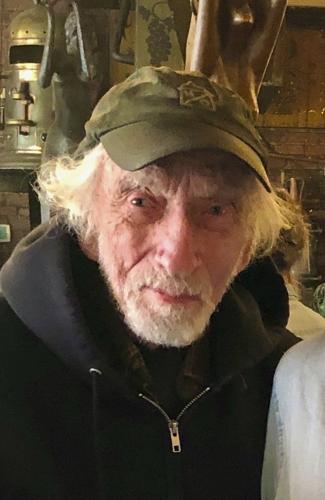 Paul Driscoll, an unflappable editor who led the AP's Chicago bureau for decades, has died at age 91