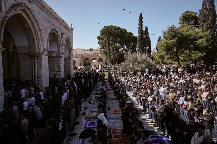 First Ramadan Friday prayers held at Jerusalem's Al-Aqsa mosque since ceasefire
