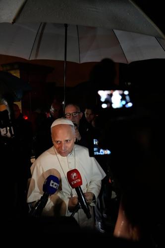 Pope disappointed over approval of assisted suicide legislation in his home state of Illinois