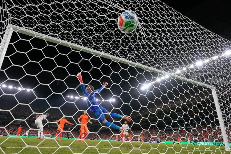 Netherlands and Morocco head to extra time tied at 1-1 in World Cup Round of 32