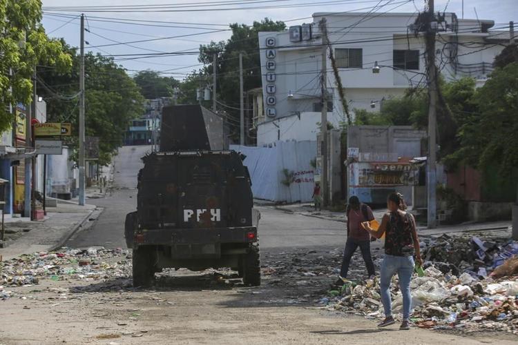 UN-backed contingent of foreign police arrives in Haiti as Kenya-led force prepares to face gangs