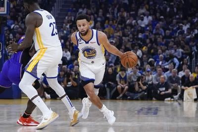 Stephen Curry offers Warriors' support of Brittney Griner