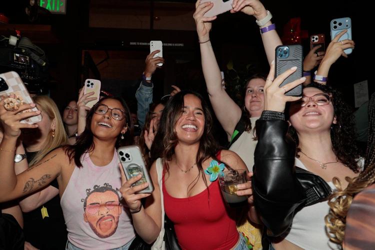 Bad Bunny look-alike contest in San Francisco draws hundreds of fans