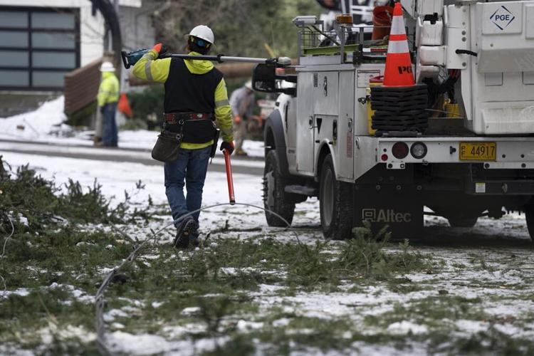 An ice storm bears down on the Pacific Northwest as East and South battle bitter cold