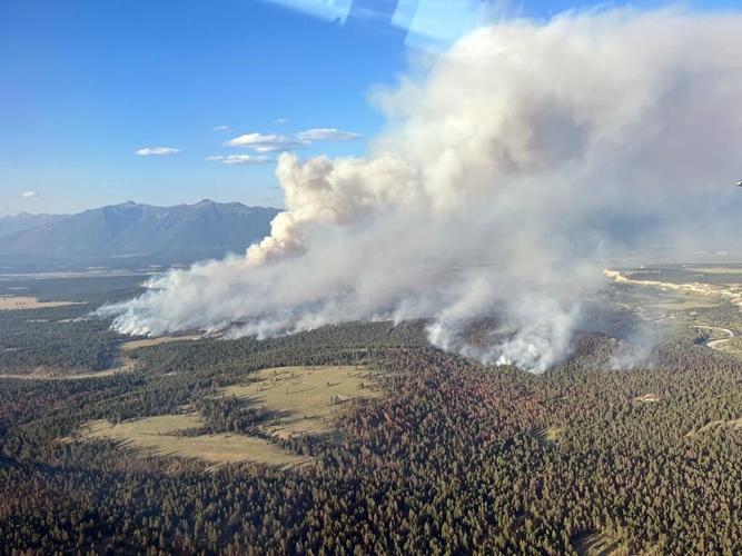 Multiple homes threatened by growing St. Mary's River fire in southeastern B.C.