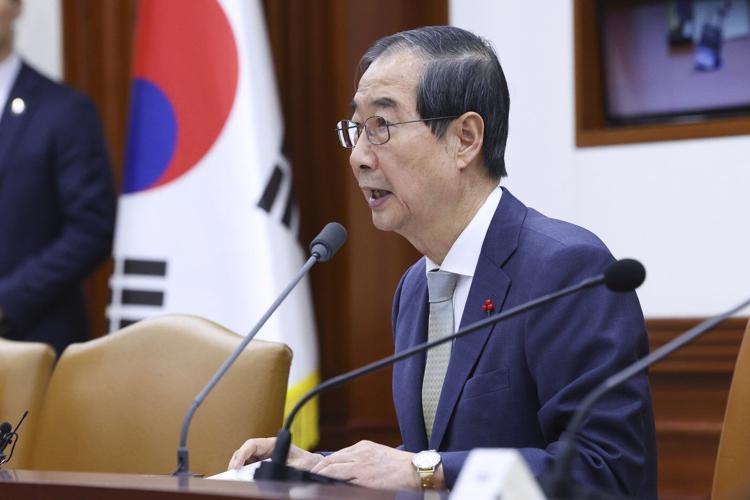 South Korea's acting leader to veto opposition-sponsored bills, deepening political strife
