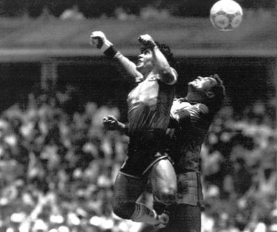 Referee to cash in on Maradona 'Hand of God' World Cup ball