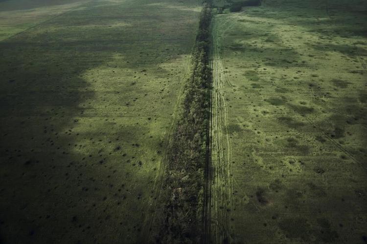 Ukraine keeps up pressure following Russian declaration of victory in Bakhmut