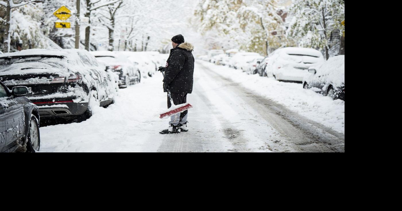 Heavy November snowfall knocks out power, closes schools in Quebec ...