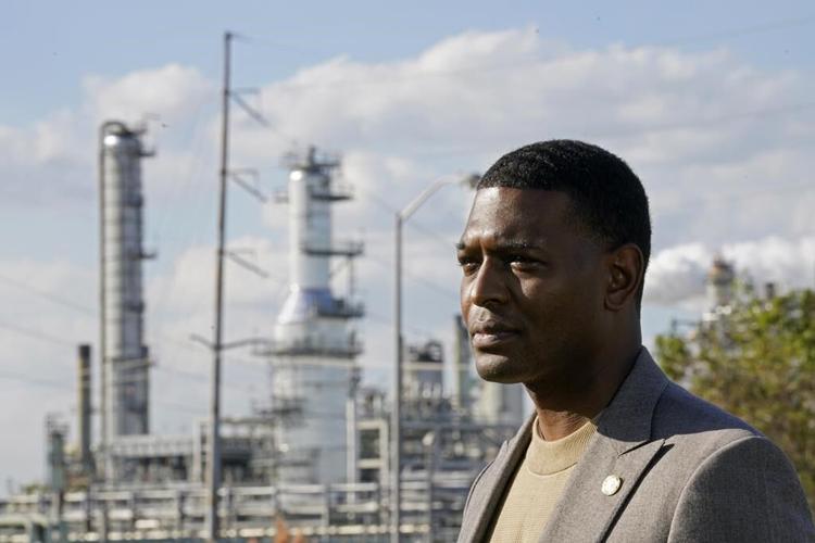 'Unacceptable': EPA head says of West Virginia water issues