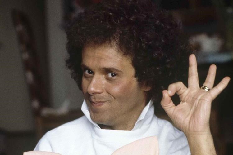 Richard Simmons, a fitness guru who mixed laughs and sweat, dies at 76