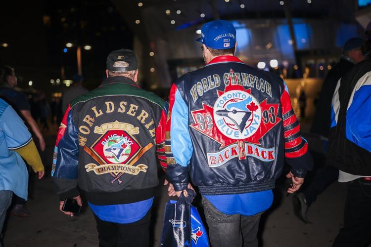 'Ecstatic': Older fans remember Blue Jays' World Series championships in 1992-93