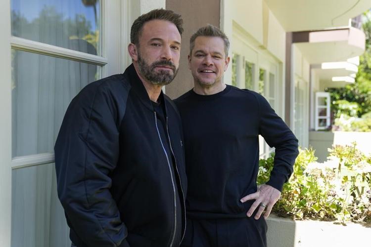 A duo once more, Ben Affleck, Matt Damon come up for 'Air'