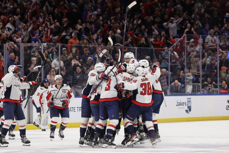 Alex Ovechkin breaking Wayne Gretzky's record brings joy to hockey and beyond sports