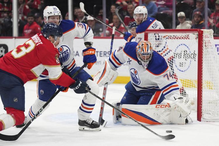 Schmidt, Verhaeghe help Panthers top Oilers 4-3 in Cup final rematch