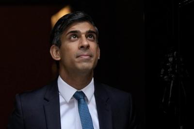 UK Prime Minister Sunak apologizes for ban on LGBTQ+ people in the military