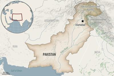 Pakistani police: Militants kill officer near Afghan border