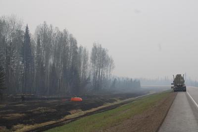 B.C. mayor hopes wildfire evacuees can return to Fort Nelson early next week