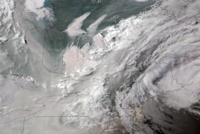 Wildfire roundup: A look at what's burning across the country and who's affected