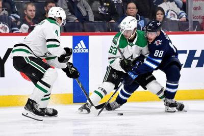 Wyatt Johnston helps Stars fend off Jets 3-2; Winnipeg's three-game win streak ends