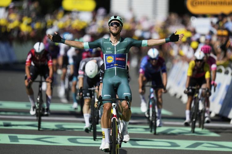 Tour de France: Jonathan Milan wins Stage 8 in a sprint finish