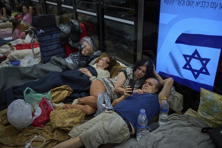 The Latest: Israel strikes Tehran for a sixth day as Iranian casualties rise