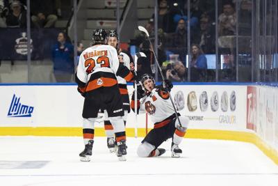 Memorial Cup: St. Martin lifts Medicine Hat Tigers over Rimouski Océanic 5-4
