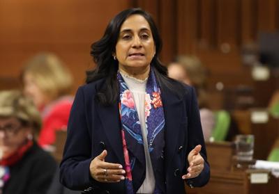 'Shocked' public service unions promise to fight new 3-day in-office mandate