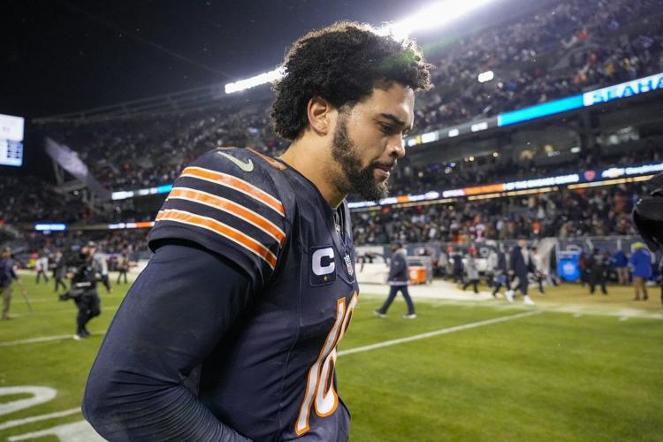 Williams, Woolen lead way as Seahawks beat Bears 6-3 to boost playoff hopes