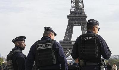 A Paris judge questions 3 men suspected of 'psychological violence' at Eiffel Tower