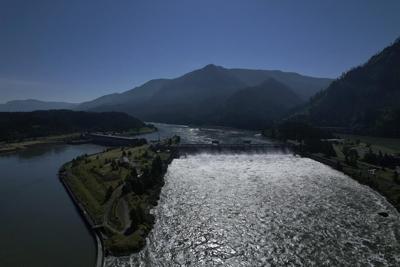 Talks moving forward on key Canada-U.S. treaty on Columbia River management