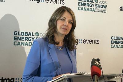 Enbridge says it would pitch new Alberta-B.C. pipeline only under right conditions