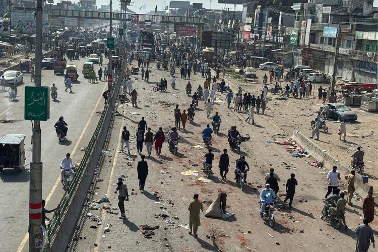 Pakistan bans hard-line Islamist party after recent deadly clashes with police