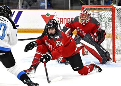 Friends Maschmeyer, Clark celebrate firsts in PWHL Ottawa's inaugural season