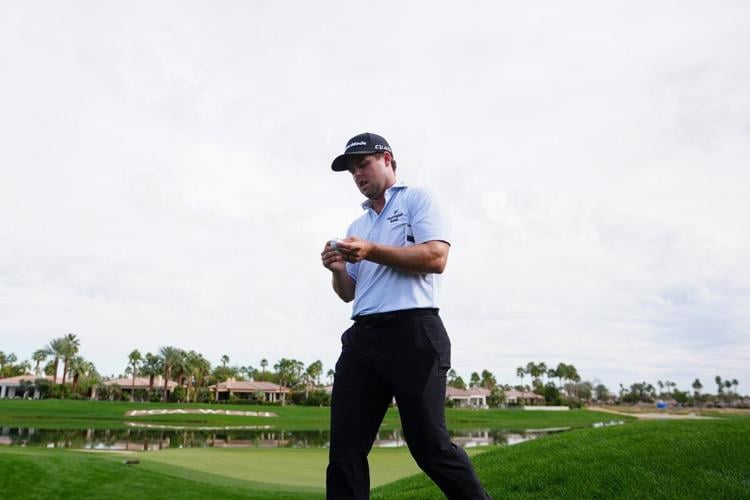 Scheffler starts the new year with a 63. It allowed him to keep pace at The American Express