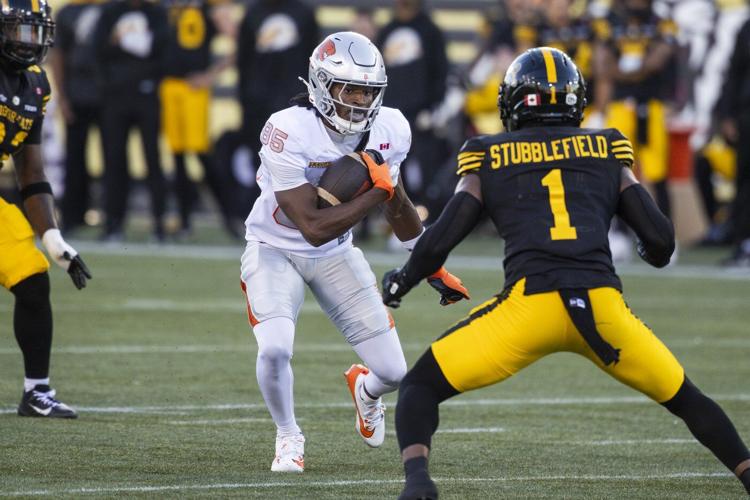 Bo Levi Mitchell throws five TD passes to lead Ticats to 41-27 home win over Lions