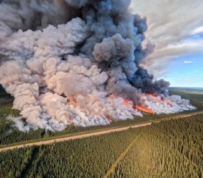 Tackling B.C.'s largest ever wildfire means letting some of it burn, province says