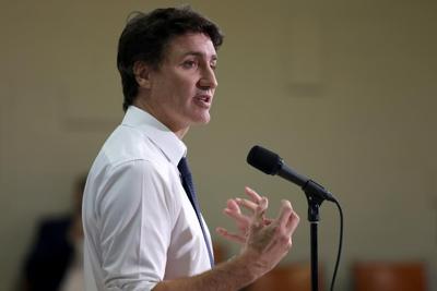 Trudeau répond aux premiers ministres qui s'opposent à la hausse de la taxe carbone