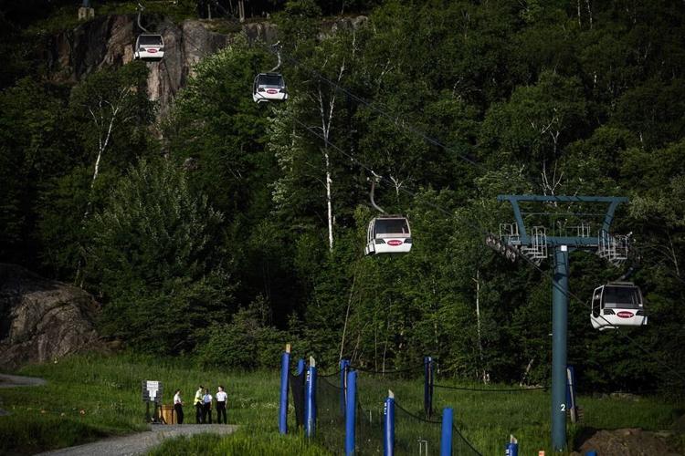 One dead, another critically injured after gondola crash at Quebec's Mont-Tremblant