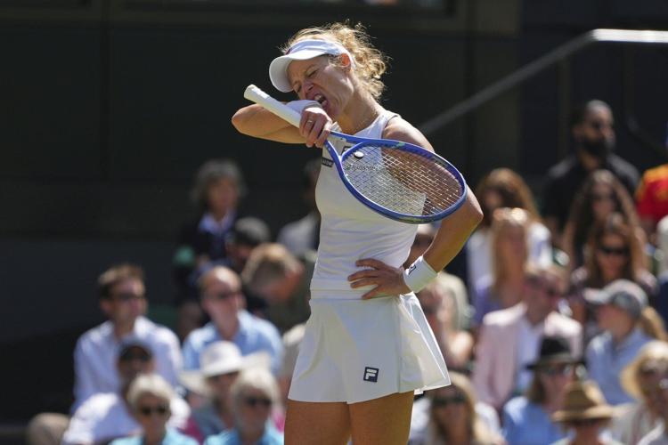 Wimbledon: No. 1 Sabalenka gets past No. 104 Siegemund to reach the semifinals. Taylor Fritz wins